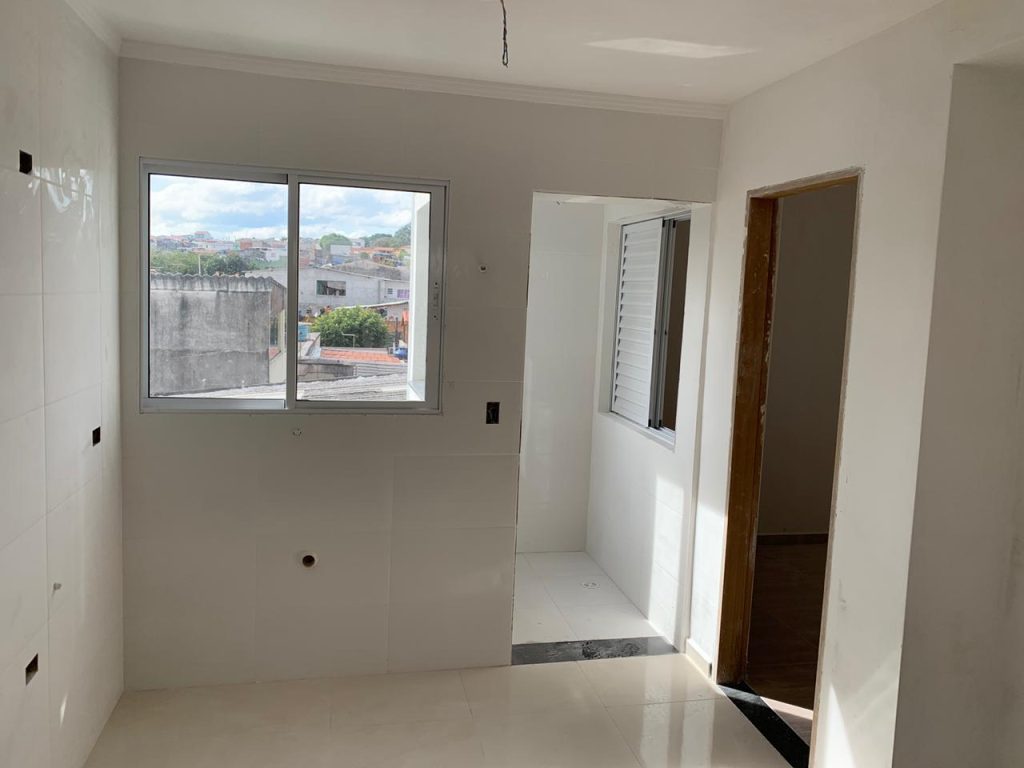 Apartamento 2 dormitórios Vila Nhocuné